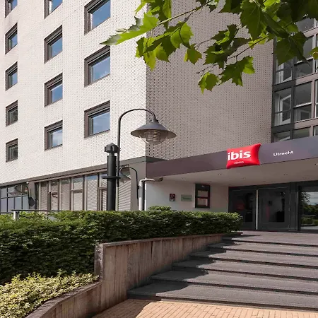 Ibis Utrecht-2